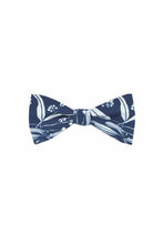 Load image into Gallery viewer, Natives Bow Tie