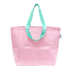 Load image into Gallery viewer, Hello Weekend - Daisy Weekender Bag
