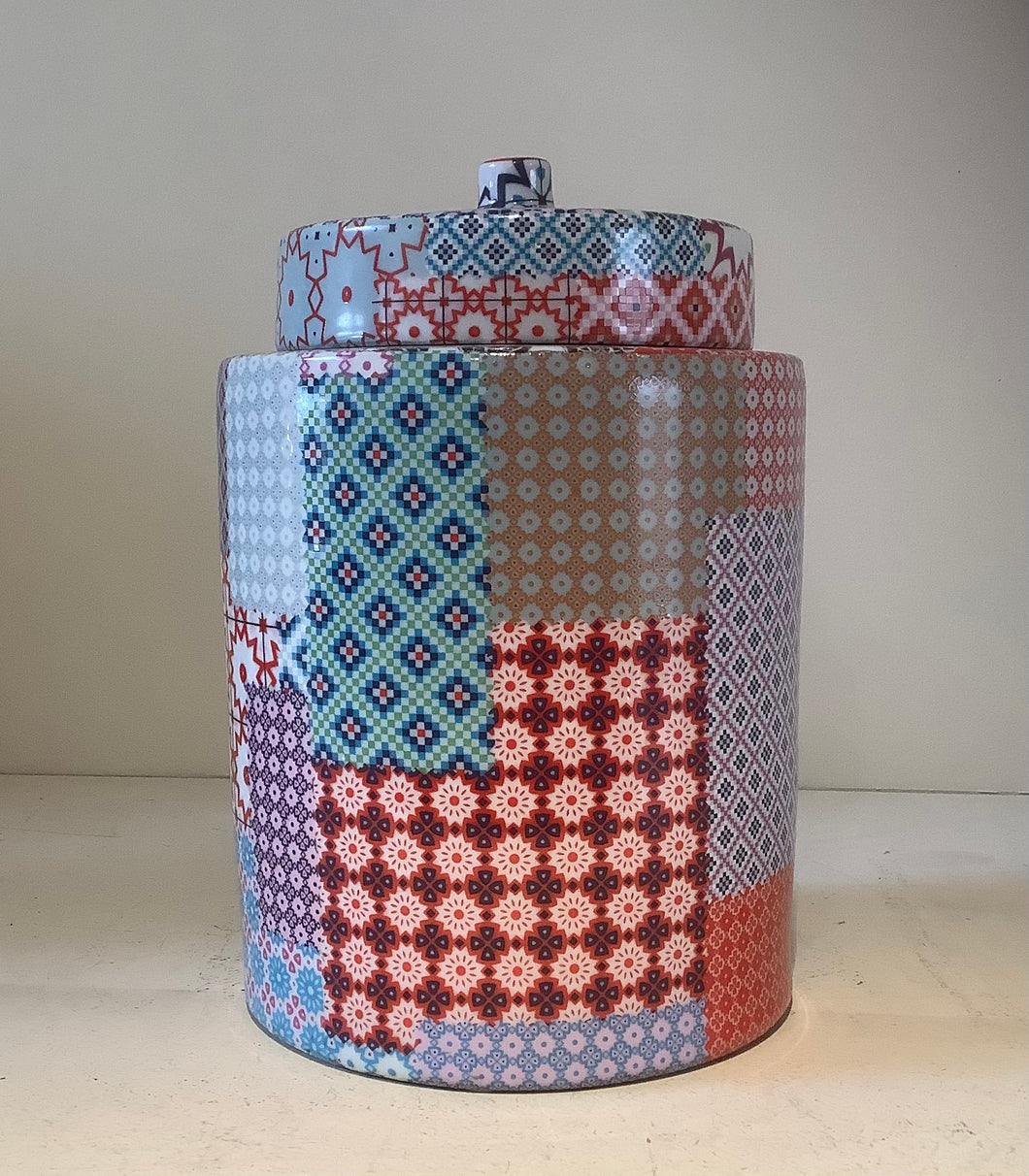Jane Dange Round Jar