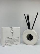 Load image into Gallery viewer, Aromatherapy Blend Fragrance Sticks Ceramic Holder
