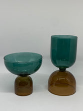 Load image into Gallery viewer, Amber and Green Vase small
