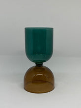 Load image into Gallery viewer, Amber and Green Vase medium
