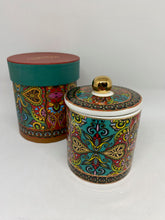 Load image into Gallery viewer, Mezze Candle - Vanilla &amp; Peach Blossom
